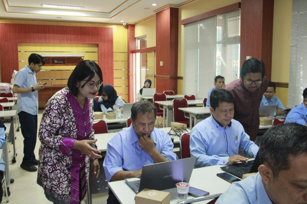 DIY Perkuat Pencegahan Cyberbullying Sekolah Lewat Platform Sikomhati