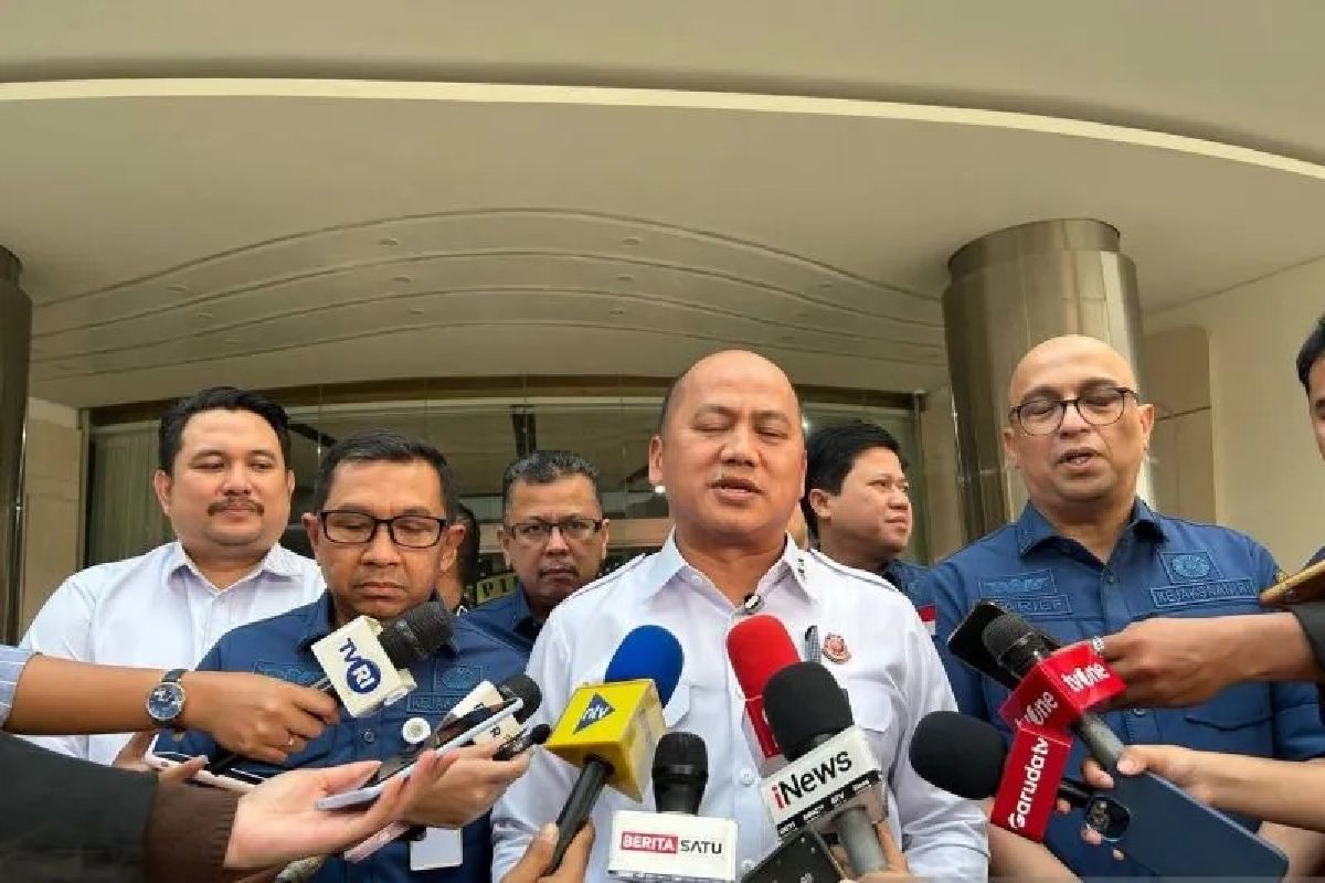 Kejagung Geledah Kantor-Rumah Tersangka Kasus MBG, Sita Sejumlah Bukti