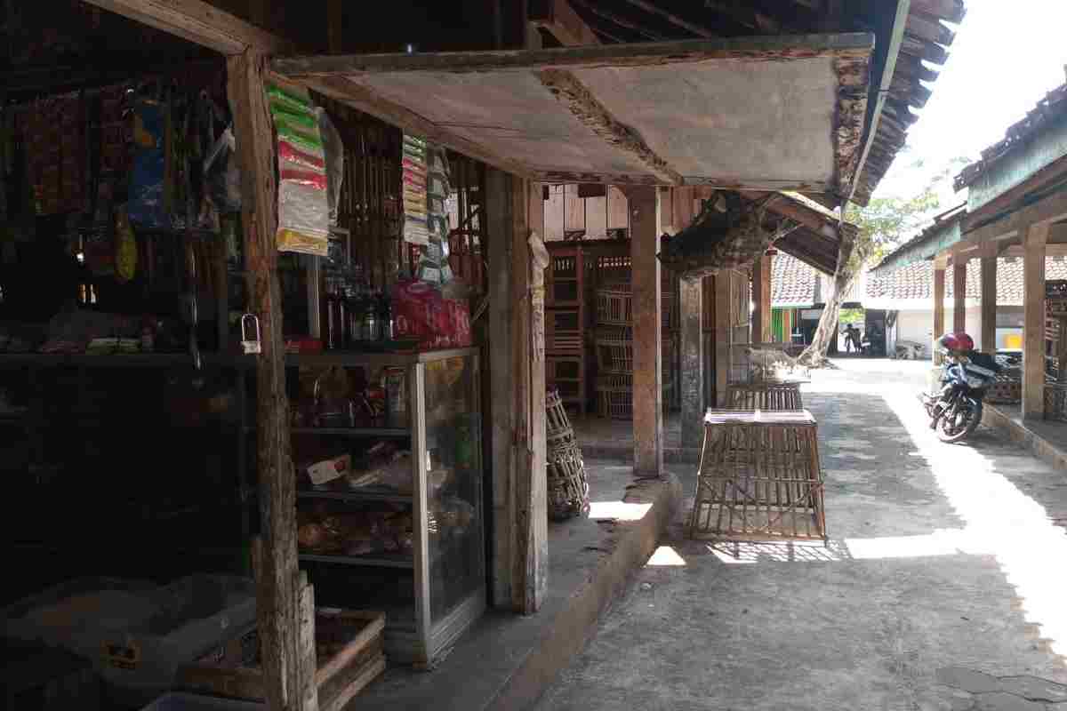 Kontrak Berakhir Pasar Pithik Tetap Bertahan di Lokasi Lama