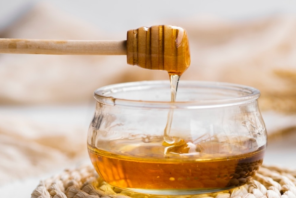 Banyak Orang Beralih ke Madu, Benarkah Lebih Baik dari Gula?