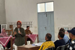 Dukcapil Gunungkidul dan DPRD Gelar Layanan One Day Service di Playen