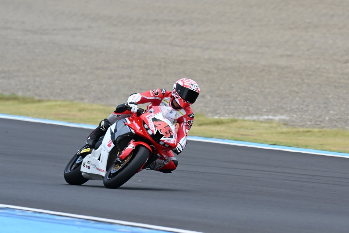 CBR Series Antar AHRT Raih Tiga Podium ARRC Motegi 2026