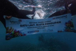 TelkomGroup dan Mitratel Tanam 2.000 Terumbu Karang Kepulauan Seribu