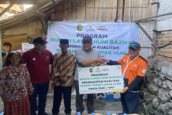 Bedah Rumah Jogja Sasar Lansia Miskin, Ini Kisah Harunya