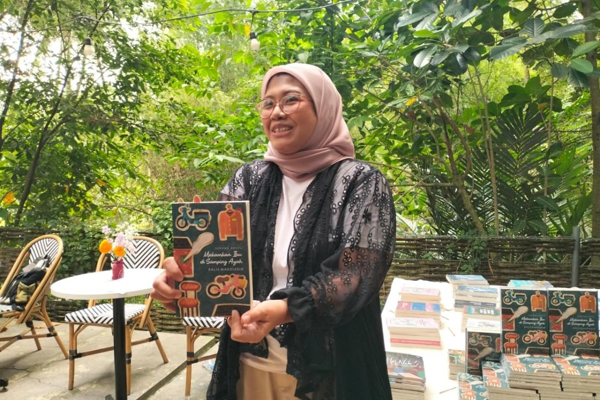 Novel Debut Kalis Mardiasih Kupas Trauma Keluarga dan Luka Generasi