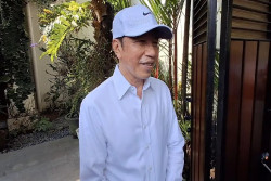 Jokowi: Penahanan Roy Suryo itu Kewenangan Kejaksaan