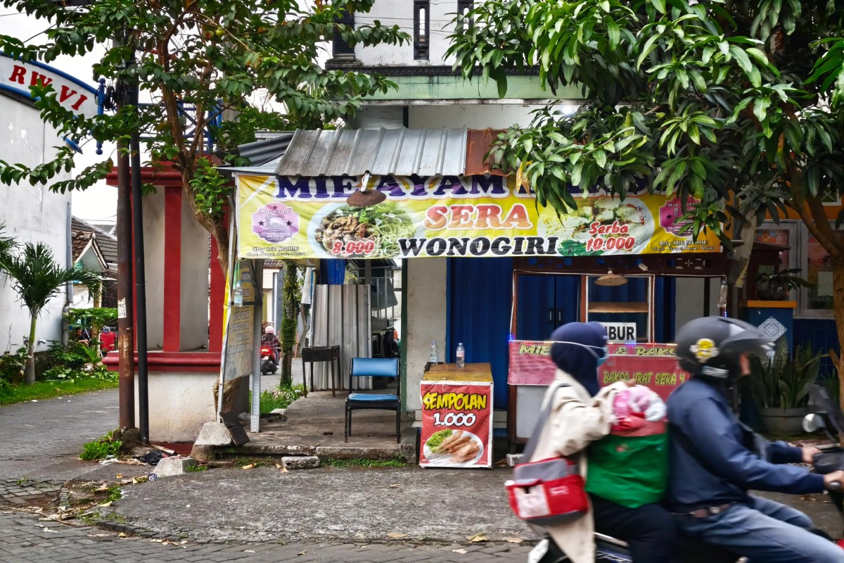 Viral Mobil Pedagang Bakso Ditarik Debt Collector di Semarang