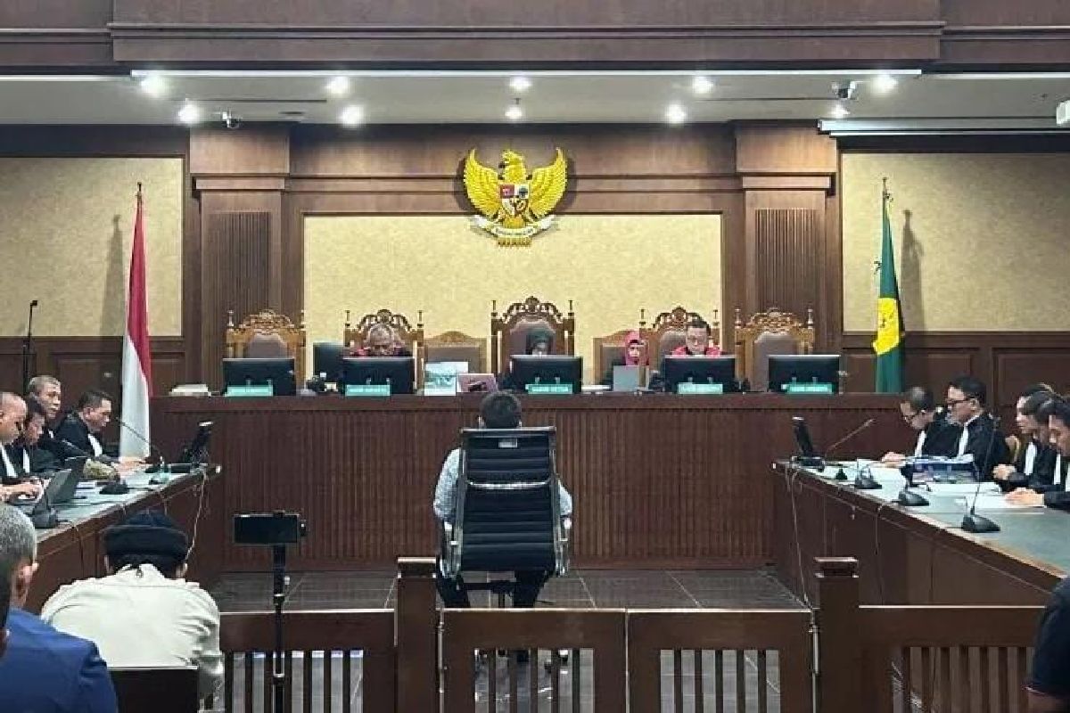 Terbongkar! Eks Ketua Ombudsman Pakai Nama Samaran Saat Terima Suap
