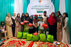 Pegadaian CPS Pondok Aren Gelar Santunan Yatim dan Dhuafa