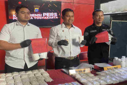 Polresta Jogja Sita 81.000 Pil Koplo dan Sabu, Dua Pengedar Ditangkap