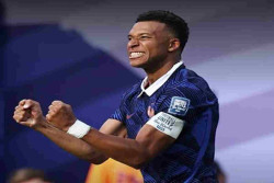 Mbappe Pecahkan Rekor Ronaldo saat Prancis Melaju Mulus