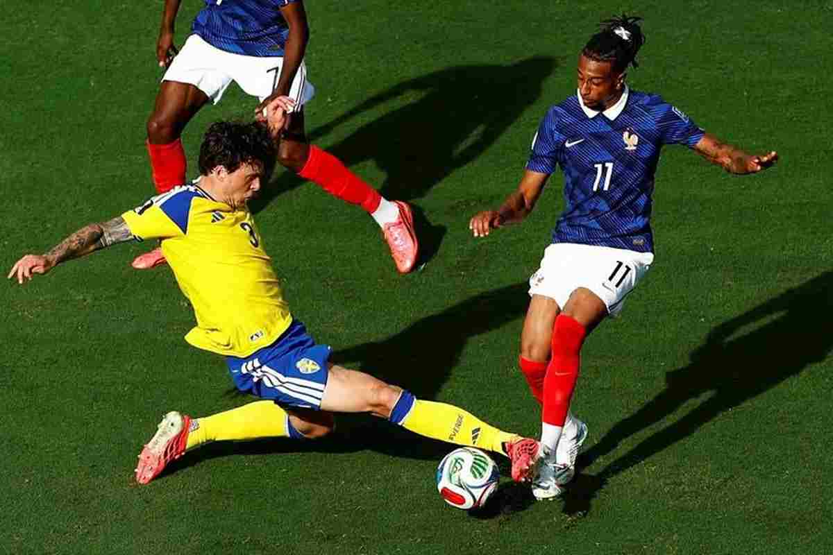 Michael Olise Ukir Rekor Assist Piala Dunia, Dekati Pele