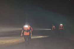 Bocah Hilang Terseret Ombak di Bantul, SAR Lanjutkan Pencarian Besok