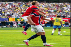 Jejak Ayah dan Anak Warnai Laju Norwegia di Piala Dunia 2026