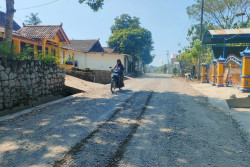 Jalan Tembus Ngawen-Gedangsari Rusak, Warga Minta Diperbaiki