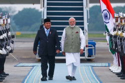 Prabowo Anugerahkan Bintang Adipurna kepada PM India Narendra Modi