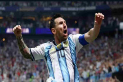 Comeback Gila! Argentina Bangkit dari 0-2 dan Singkirkan Mesir