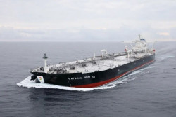 Kapal Raksasa Pertamina Lolos Selat Hormuz, Pasokan Energi RI Aman