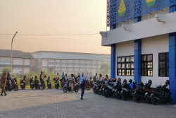 Siswa SMPN 1 Wates Mulai Belajar di Gedung Baru