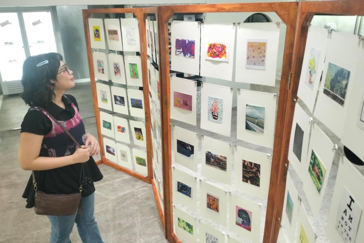 Pameran Art in Focus Angkat Tren Kartu Pos, Hadirkan 120 Karya