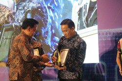 Perum BULOG Yogyakarta Raih Penghargaan Penjaga Ketahanan Pangan