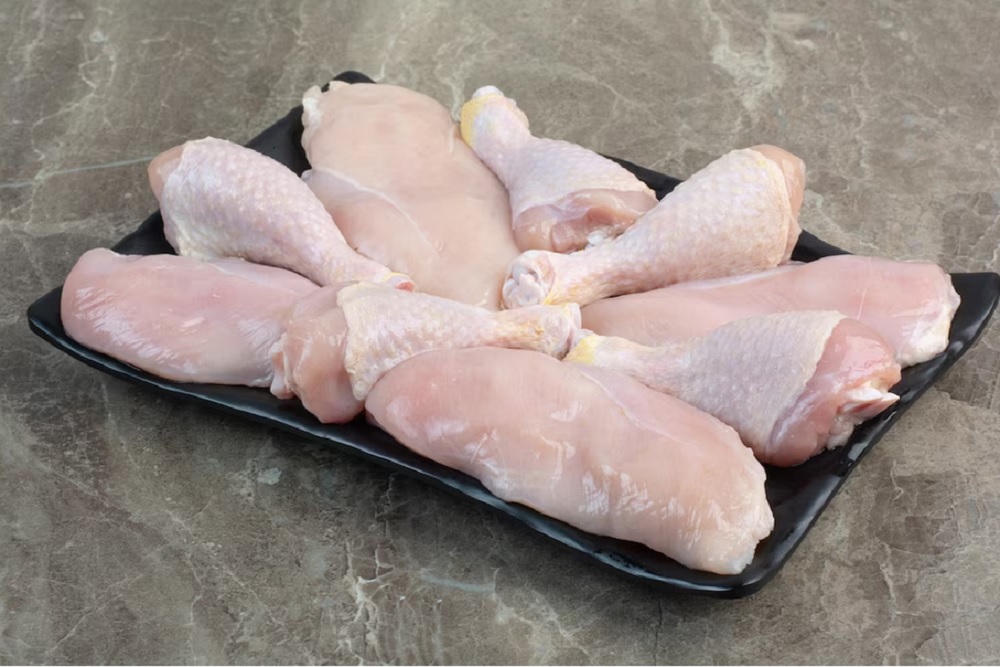 Harga Ayam dan Telur Mulai Naik, MBG Dongkrak Permintaan