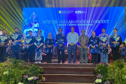 Kolaborasi Dua Budaya Hadir lewat Wayang dan Orkestra