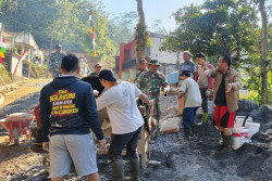 Medan Terjal, Satgas TMMD Purworejo Tetap Kebut Jalan di Bruno