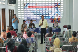 BEDAH BUKU: Literasi Jadi Kunci Tangkal Tengkes