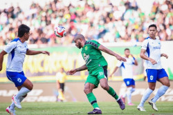 Persebaya Gagal Menang, PSIS Bangkit Paksa Skor Imbang 2-2