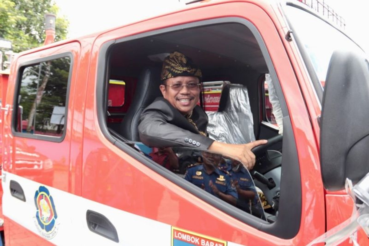 OTT Bupati Lombok Barat, KPK Sita Uang Ratusan Juta Rupiah