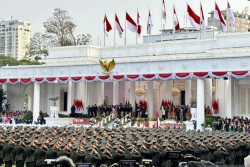 Prabowo Lantik 1.177 Perwira Remaja TNI dan Polri di Istana