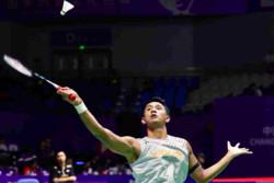 Alwi Farhan Terpental dari 10 Besar Ranking BWF