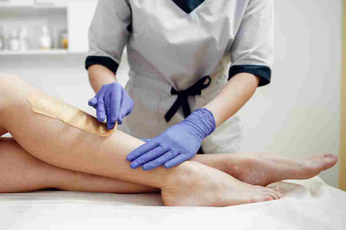 Sebelum Hapus Bulu Tubuh Ketahui Beda Laser dan Waxing