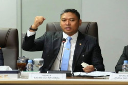 Hari Pertama Pimpin BGN, Sudaryono Minta Tinggalkan Persoalan Hukum