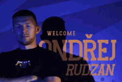 Bek Ceko Ondrej Rudzan Gabung PSIM Jogja