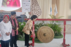 Pendidikan Khas Jogja Dikupas dalam Lustrum ke-13 SMPN 1 Piyungan