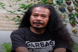 Jejak Karya Nasirun dari Kritik Kemiskinan hingga Satire Politik