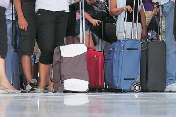 Liburan ke Luar Negeri Tetap Hemat, Ini Cara Menekan Biaya Makan