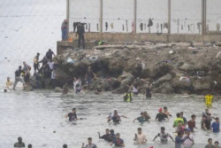 Migran Ilegal Bersembunyi di Ceuta, Spanyol Perketat Pengamanan