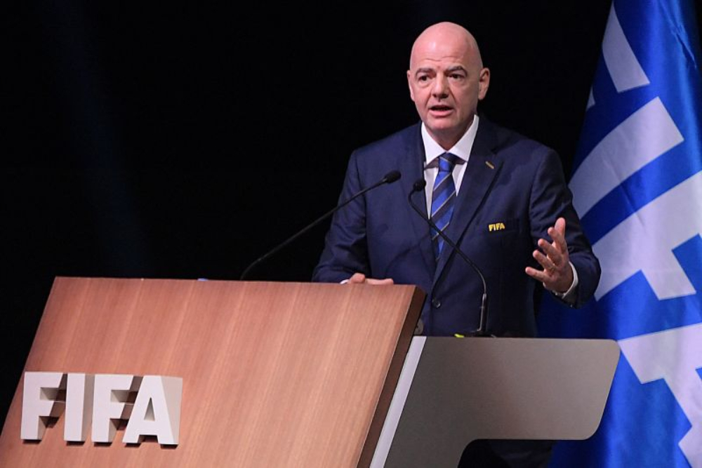 Setelah Wales, FA Inggris Dikabarkan Tinggalkan Gianni Infantino