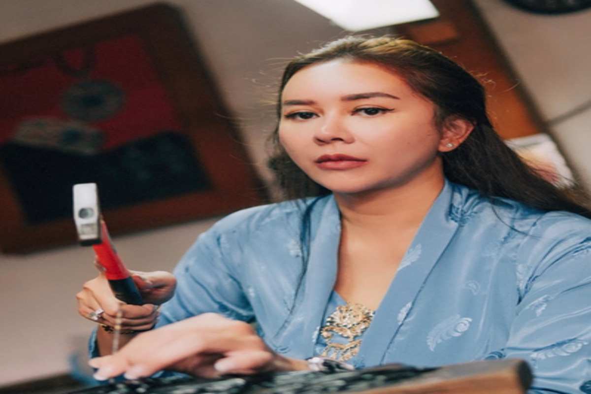 Aura Kasih Akui Sudah Punya Kekasih, Bantah Dikaitkan Ridwan Kamil