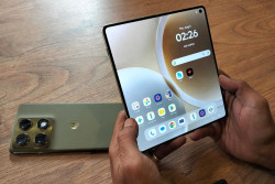 HP Lipat Motorola Razr Fold Resmi Dijual, Ini Harga dan Spesifikasi