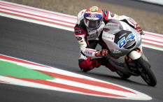 Mario Suryo Aji Finis ke-22 di Moto2 GP Inggris 2026