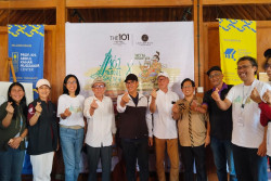 The 1O1 Yogyakarta Tugu Angkat Kotagede lewat Sketsa Nusantara