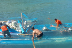Pantai Selatan Gunungkidul Diterjang Gelombang Tinggi, 11 Perahu Rusak