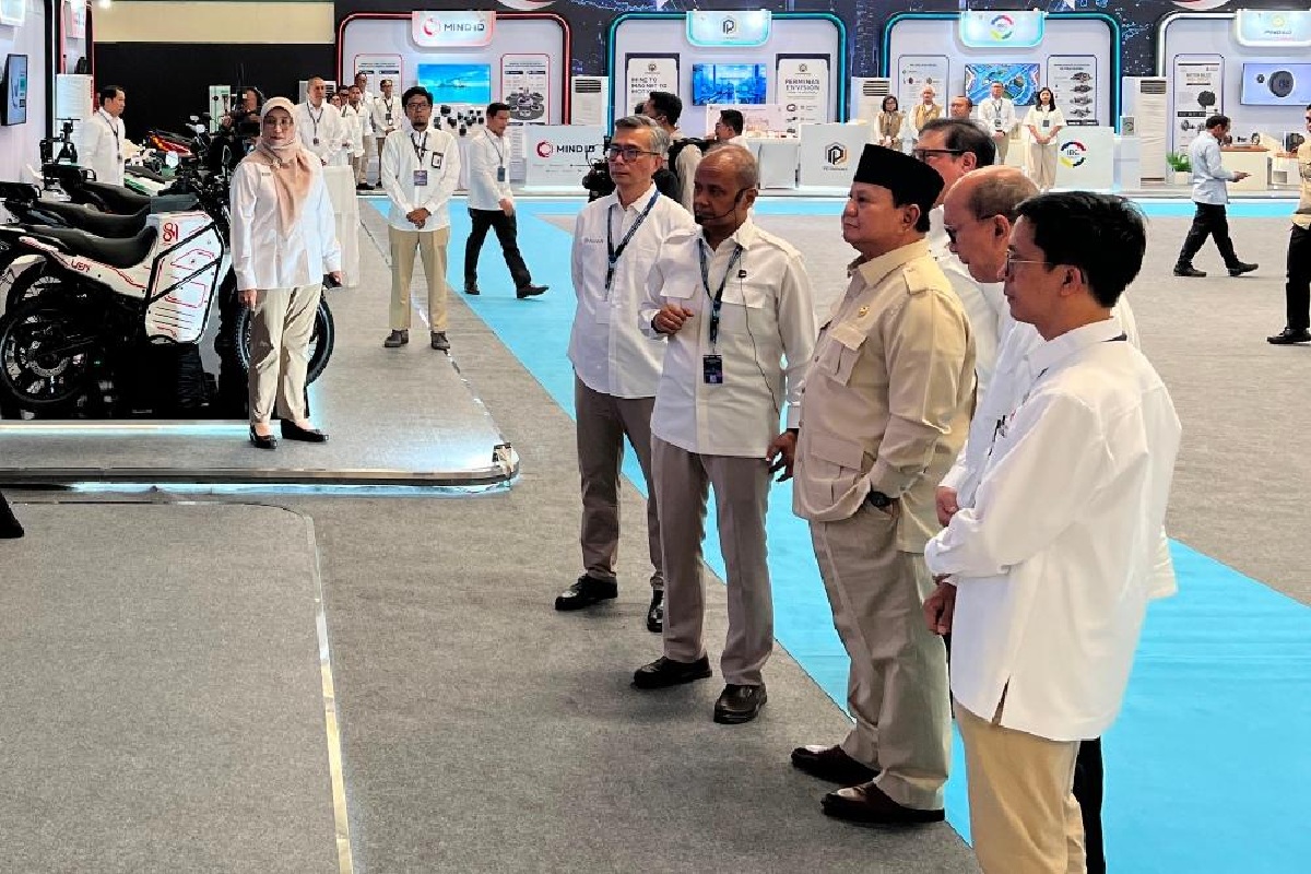 Prabowo Sebut Motor Listrik Nasional Wujud Indonesia Incorporated