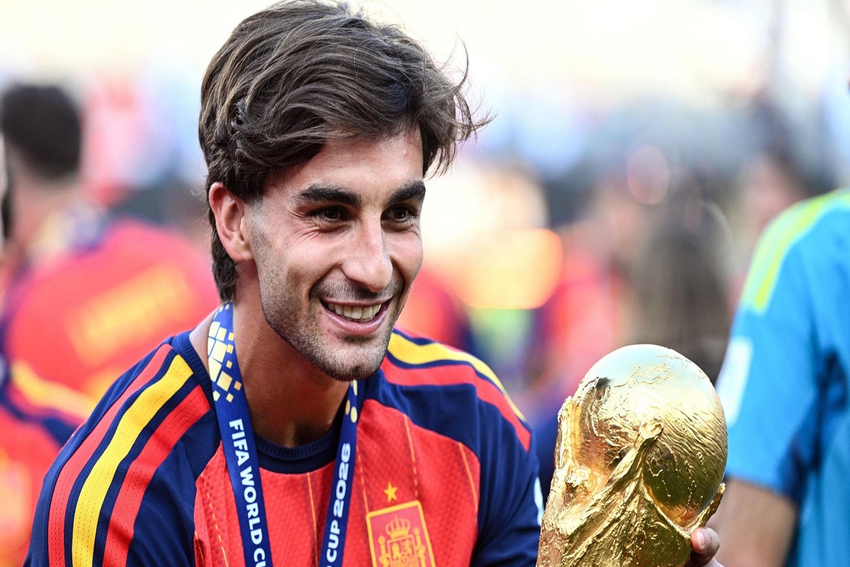 Ferran Torres Resmi Tinggalkan Barcelona, Gabung PSG hingga 2031