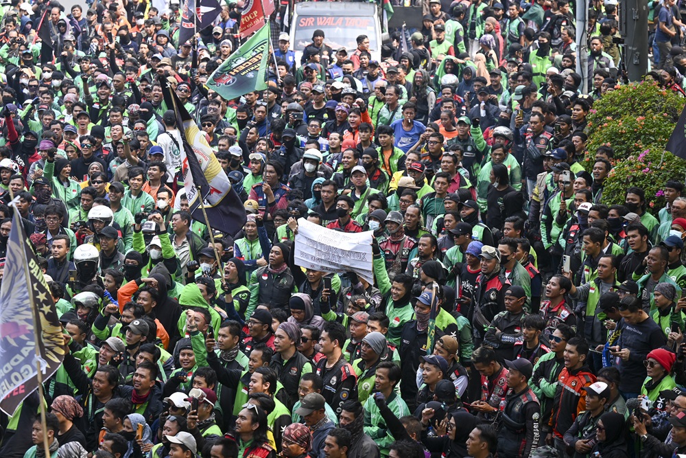 Prabowo: Bagian Hasil Ojol Naik Jadi 92%, Penghasilan Bisa 3 Kali