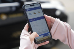 Bluebird Perluas Akses Digital untuk Sewa Mobil Goldenbird